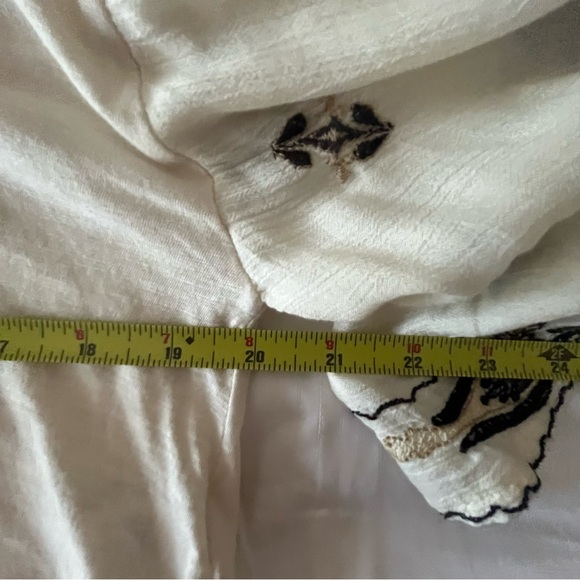 Lucky Brand Women’s Boho Embroidered Flare Sleeve Lace Up  Top S - Picture 14 of 14